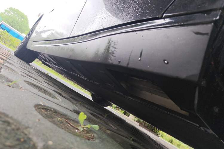 Used XPeng P7 2020 670N Chassis Rear Left