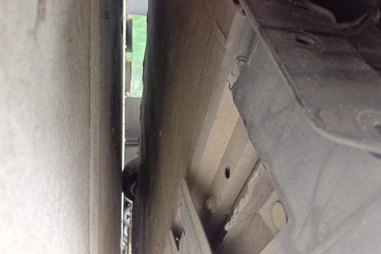 Used XPeng P7 2020 706G Chassis Rear Right