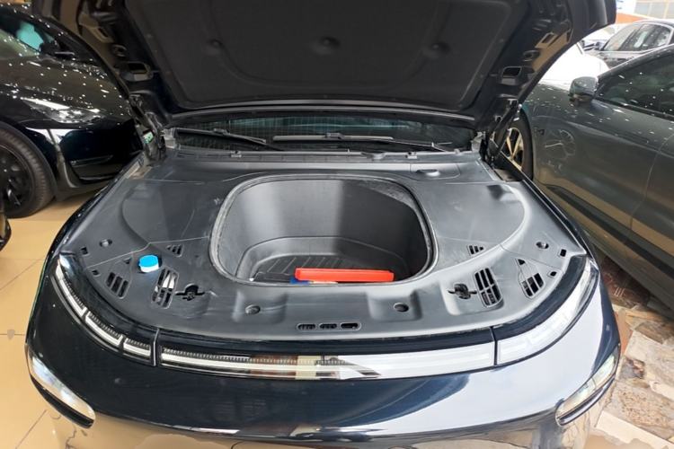 Used XPeng P7 2020 670N Engine Bay