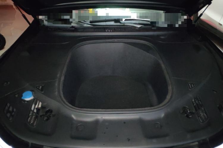 Used XPeng P7 2020 670N Engine Bay