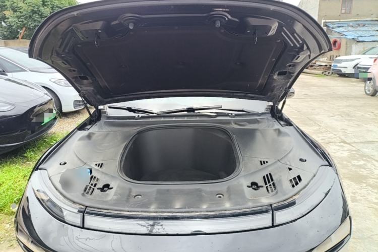 Used XPeng P7 2020 586N Engine Bay