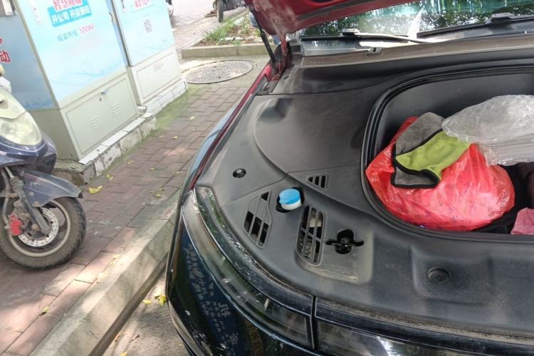 Used XPeng P7 2020 670E Engine Bay Right