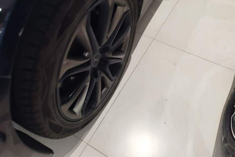 Used XPeng P7 2020 670E Exterior 4