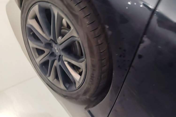 Used XPeng P7 2020 670E Exterior 5