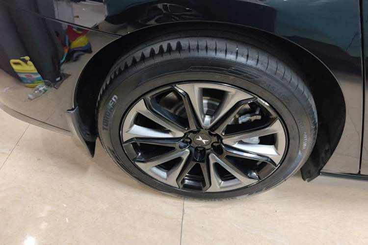 Used XPeng P7 2020 586E Exterior 5