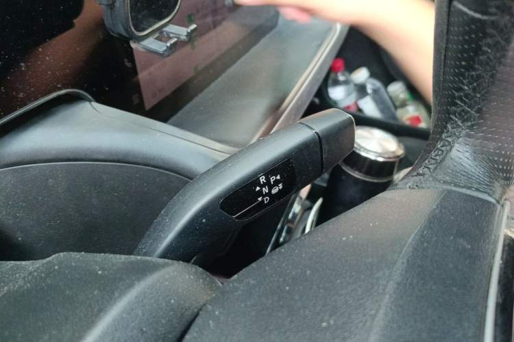 Used XPeng P7 2020 670E Gear Lever