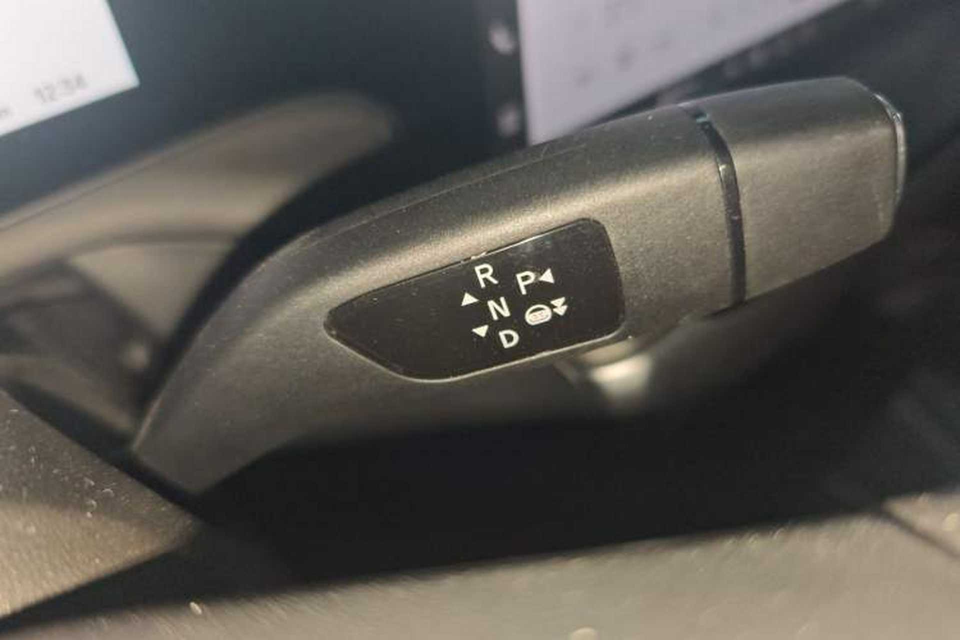 Used XPeng P7 2020 Rear-Drive Long-Range Smart Drive Version Gear Lever