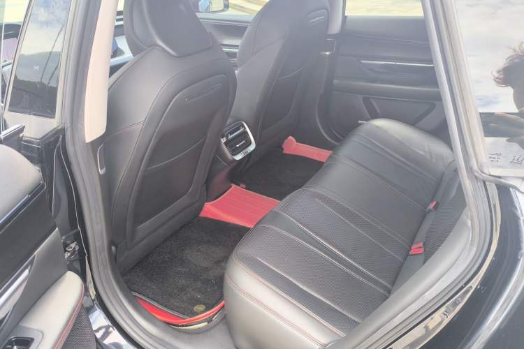 Used XPeng P7 2020 586N Interior 2
