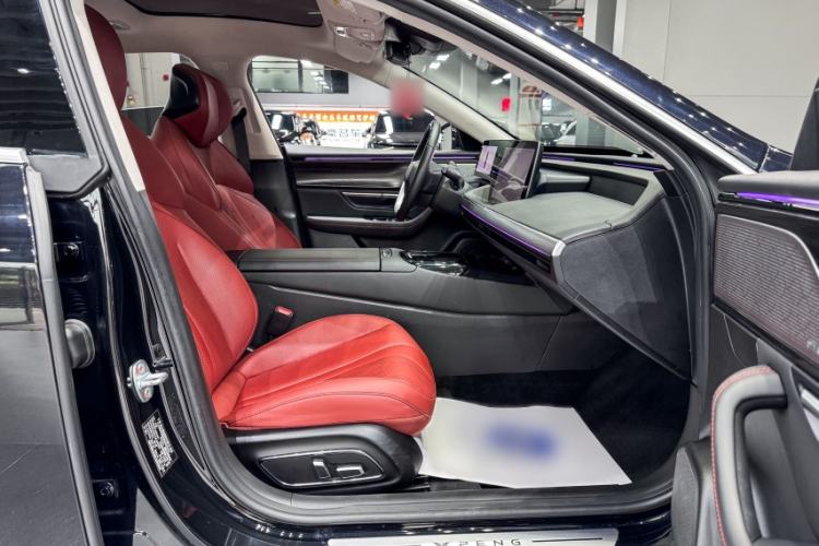 Used XPeng P7 2020 670E Interior 3