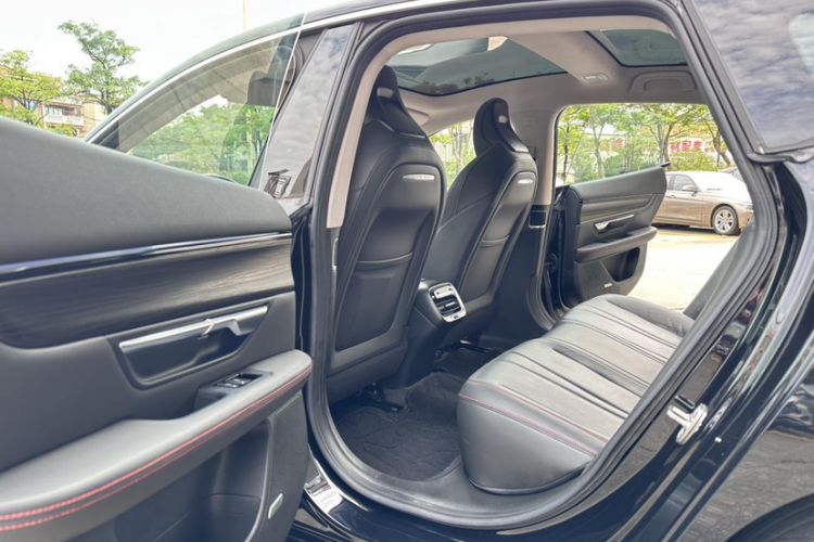 Used XPeng P7 2020 586N Interior 5