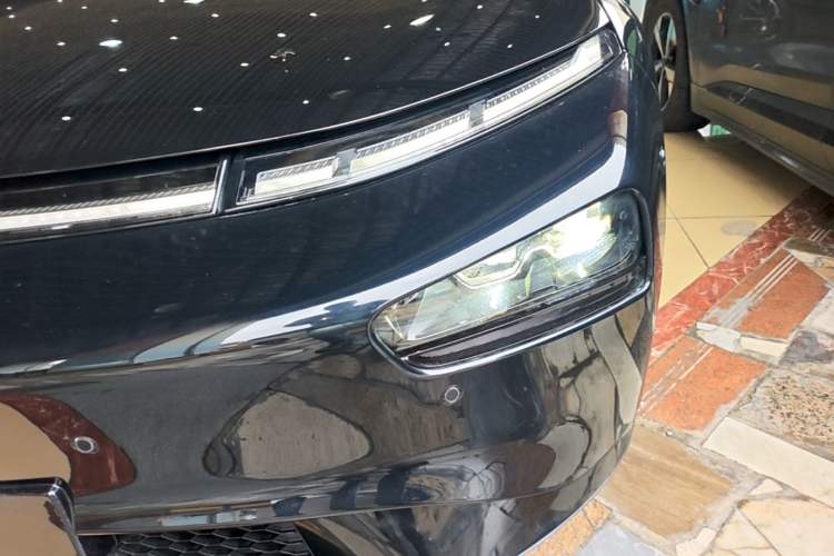 Used XPeng P7 2020 670N Left Front Headlight
