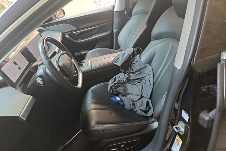 Used XPeng P7 2020 670E Left Front Seat