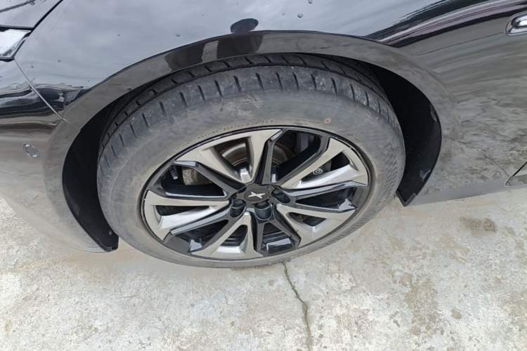 Used XPeng P7 2020 586N Left Front Wheel Hub
