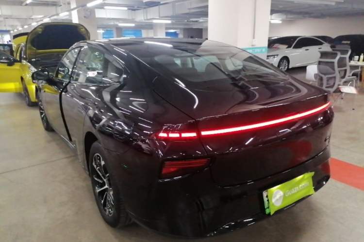 Used XPeng P7 2020 586N Rear Left 45 Deg