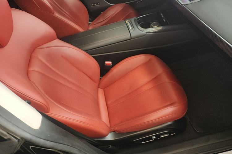 Used XPeng P7 2020 586E Right Front Seat