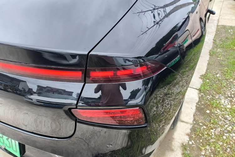 Used XPeng P7 2020 586N Right Rear Taillight