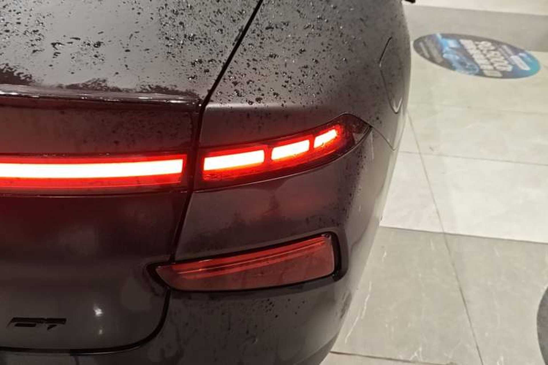 Used XPeng P7 2020 670E Right Rear Taillight