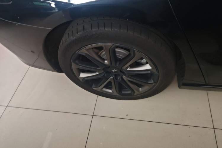 Used XPeng P7 2020 670E Right Rear Wheel Hub