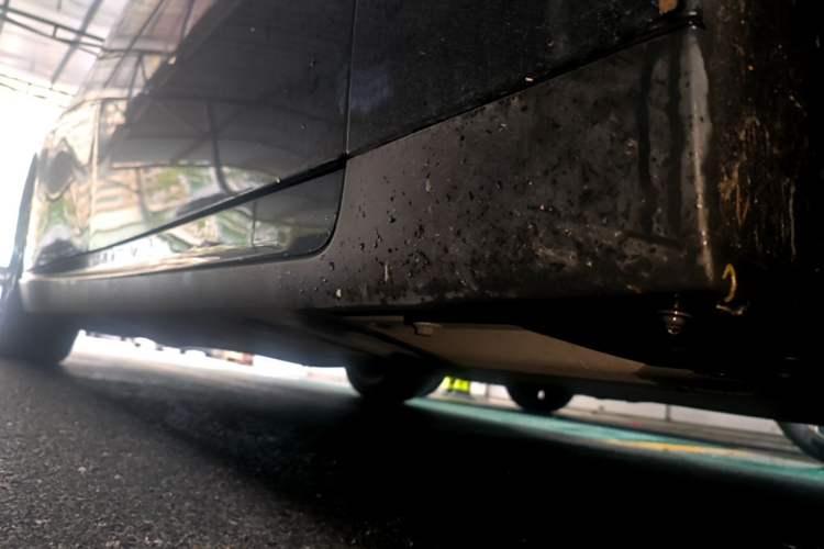 Used XPeng P7 2020 670E Right Side Sill