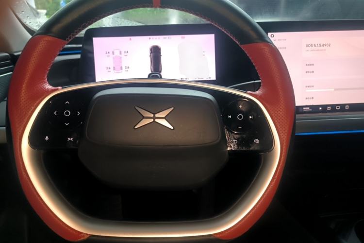 Used XPeng P7 2020 670E Steering Wheel