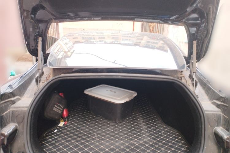 Used XPeng P7 2020 706G Trunk