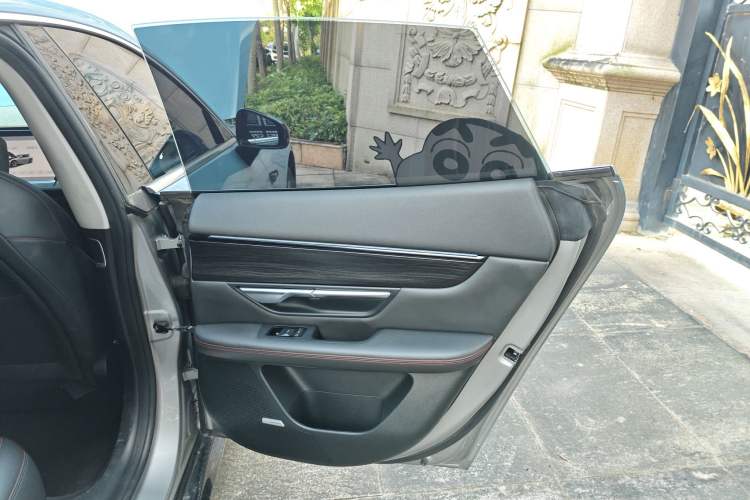Used XPeng P7 2020 670E Interior 6