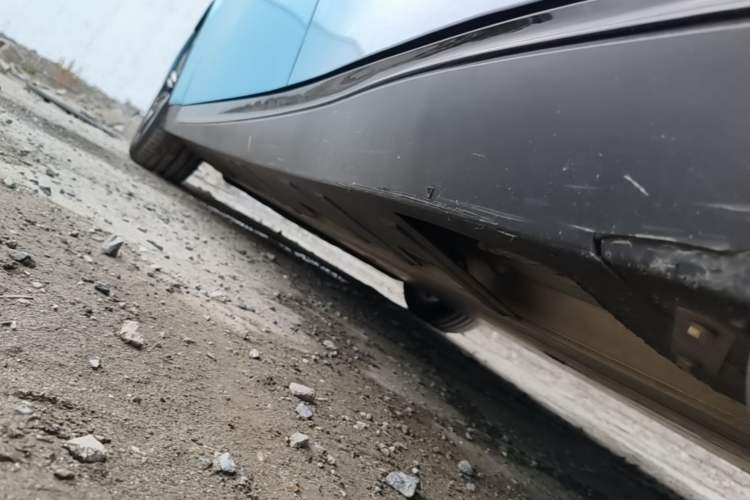 Used XPeng P7 2020 586N Left Side Sill