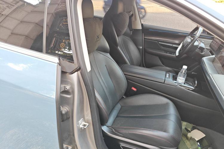 Used XPeng P7 2020 670E Right Front Seat