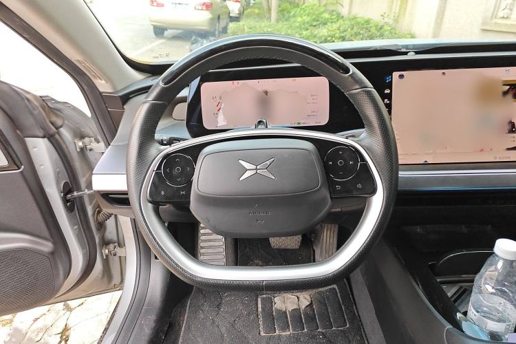 Used XPeng P7 2020 670E Steering Wheel