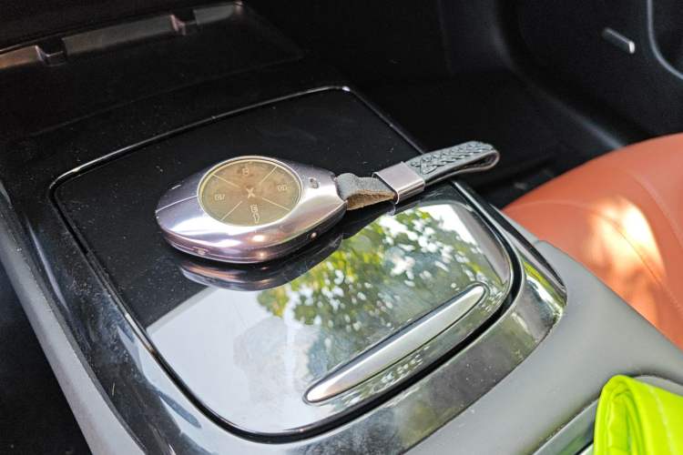 Used XPeng P7 2020 Rear-Drive Long-Range Smart Drive Version Vehicle Key
