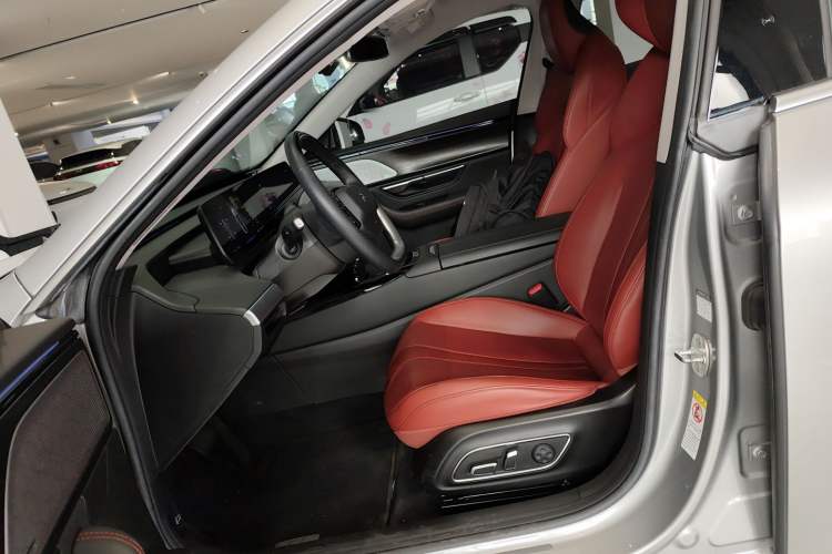 Used XPeng P7 2020 670E Left Front Seat