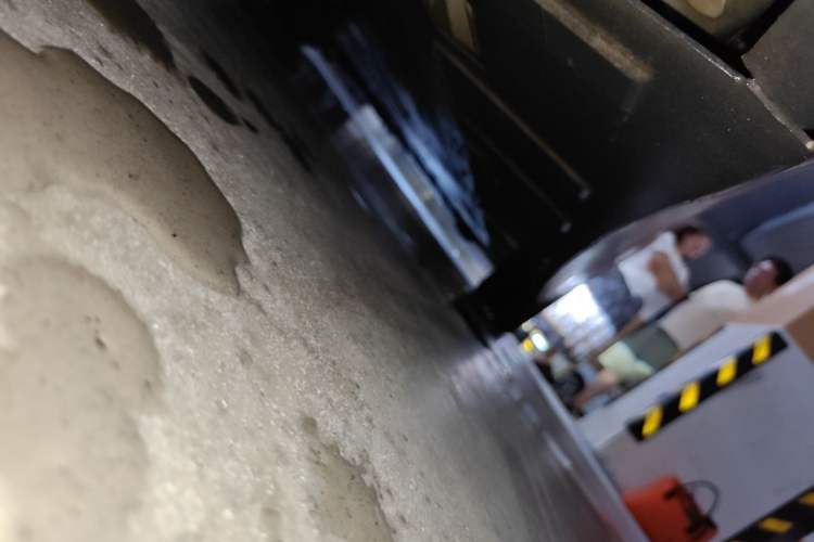 Used XPeng P7 2020 670N Chassis Rear Right