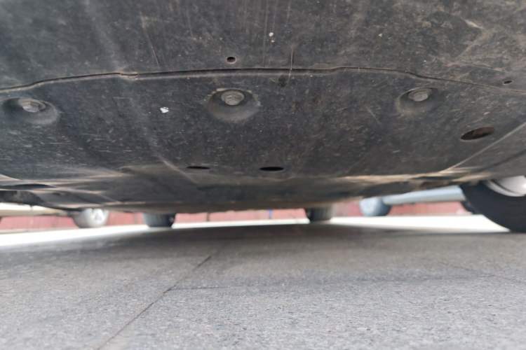 Used XPeng P7 2020 670E Chassis Front