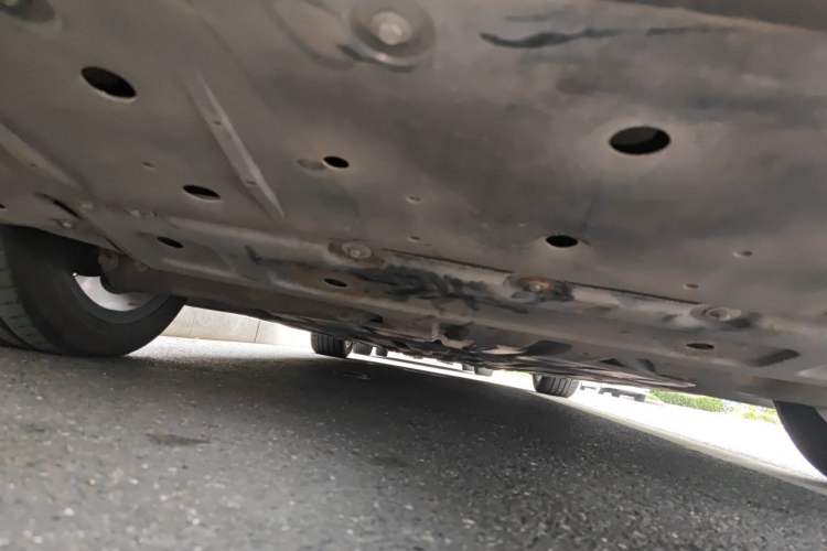 Used XPeng P7 2020 670E Chassis Rear