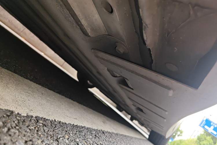 Used XPeng P7 2020 670E Chassis Rear Right