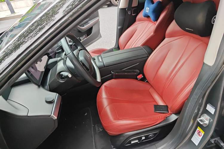 Used XPeng P7 2020 670E Left Front Seat