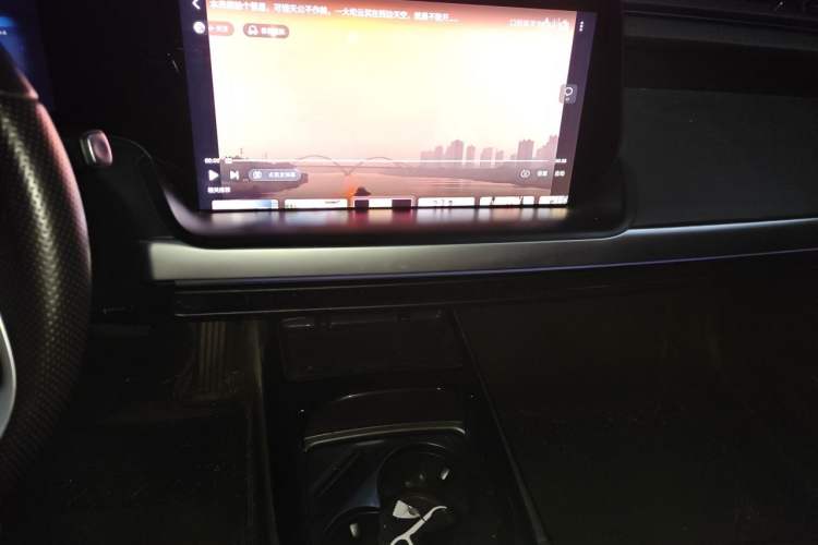 Used XPeng P7 2020 586E Audio And AC Panel
