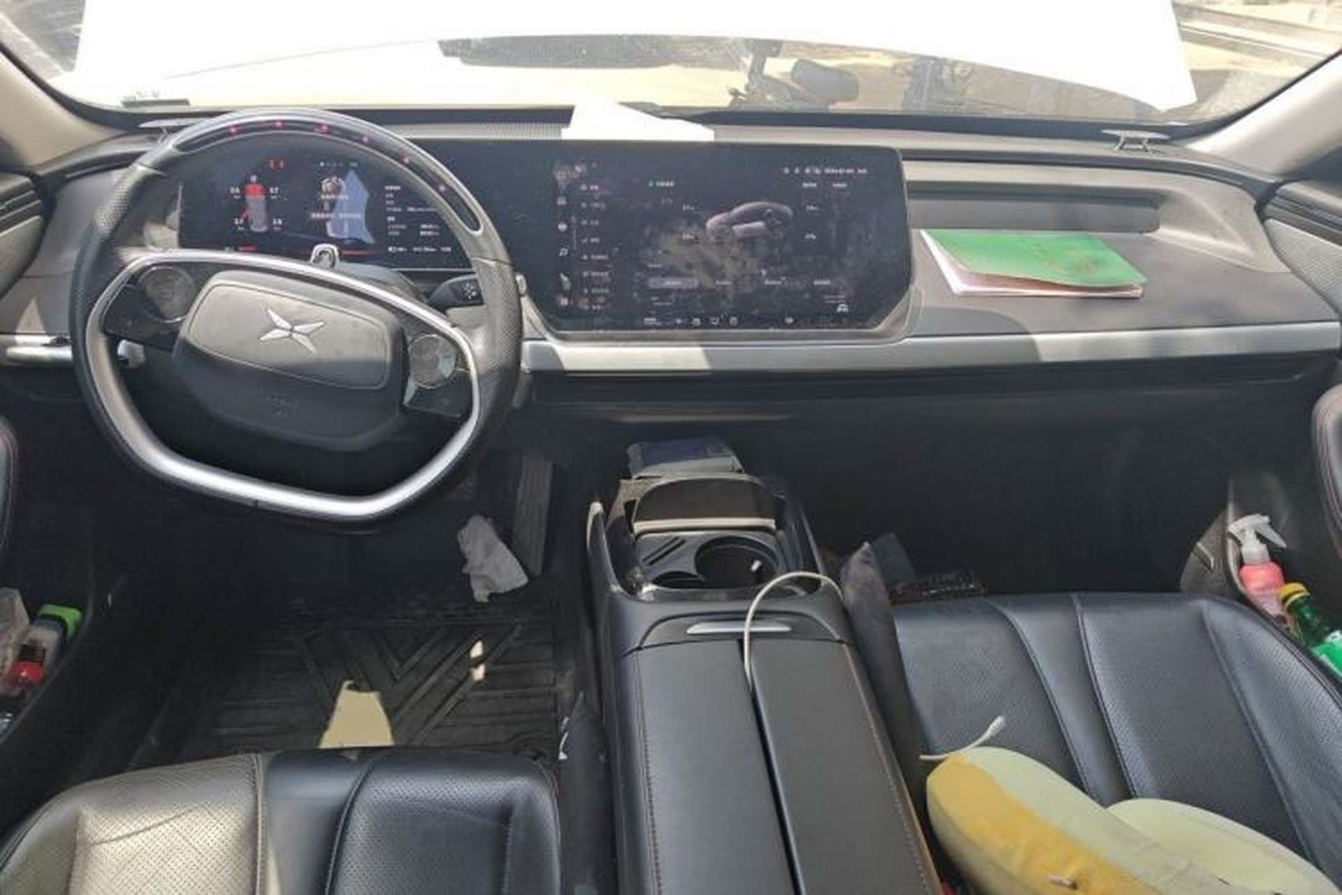 Used XPeng P7 2020 670N Center Console