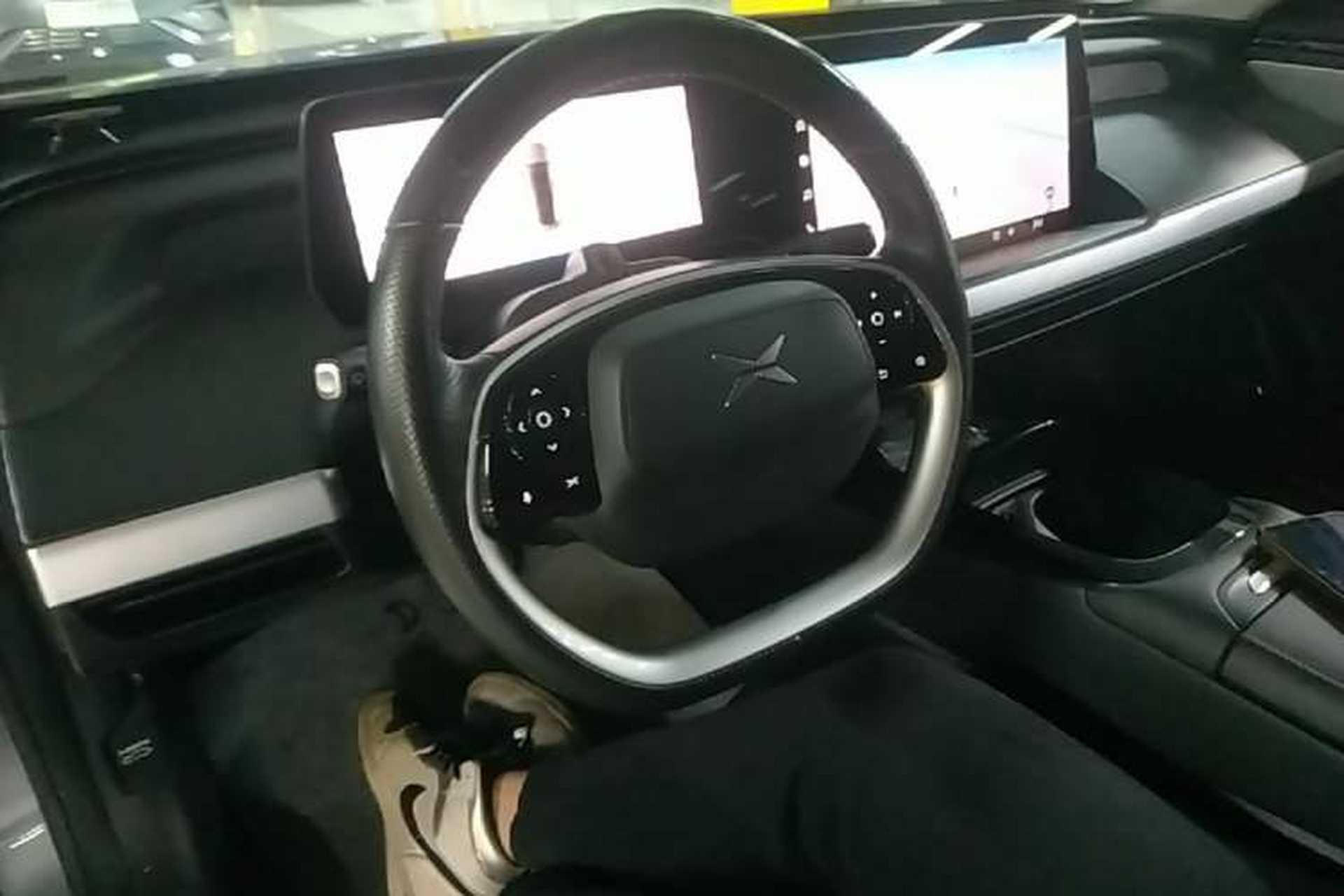 Used XPeng P7 2020 586N Center Console