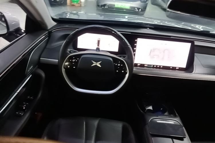 Used XPeng P7 2020 586N Center Console