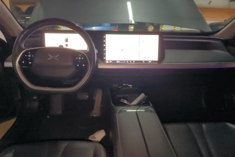 Used XPeng P7 2020 670N Center Console