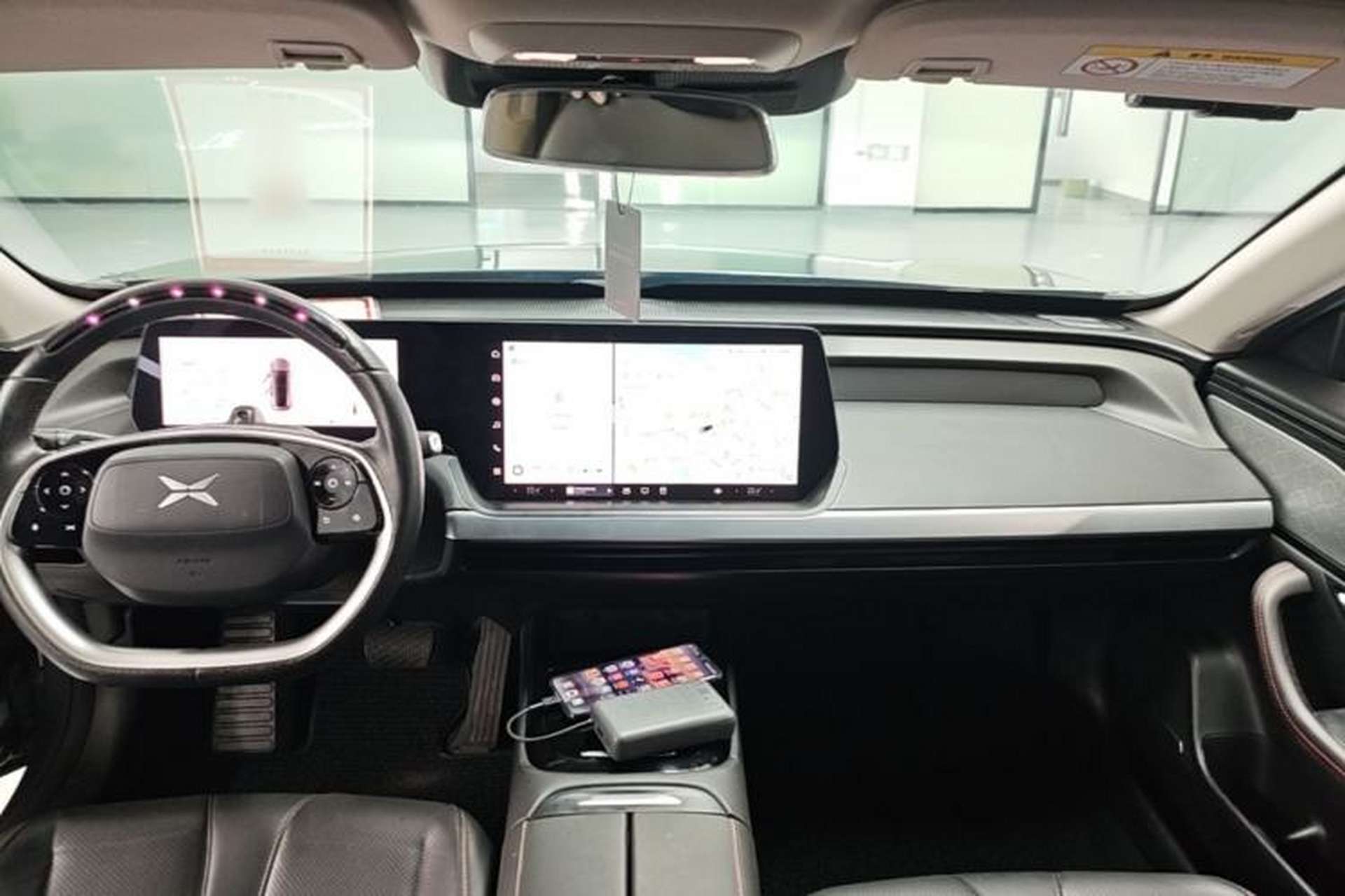 Used XPeng P7 2020 670E Center Console