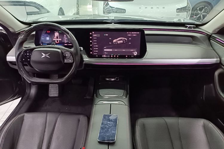 Used XPeng P7 2020 586N Center Console