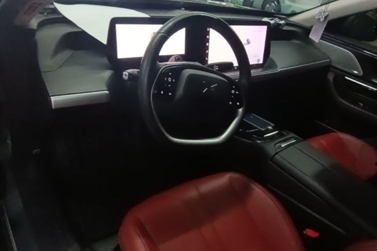 Used XPeng P7 2020 670N Center Console
