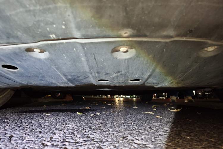 Used XPeng P7 2020 670E Chassis Front