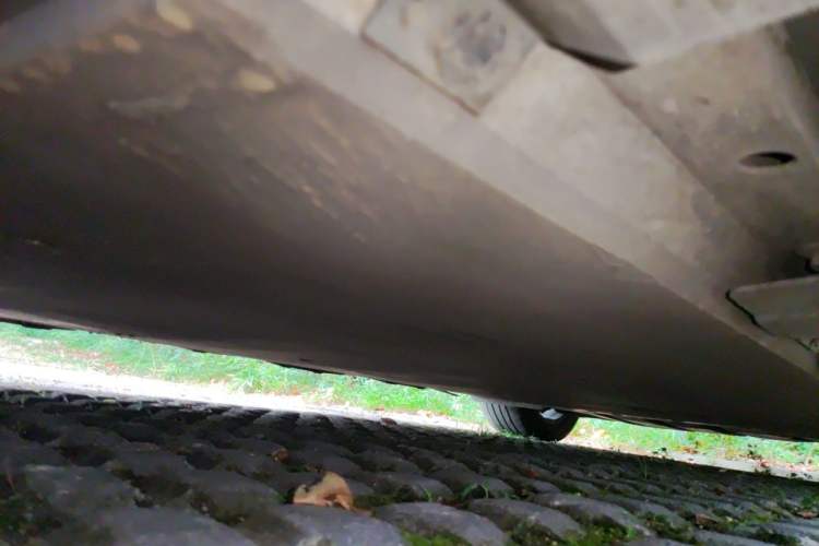 Used XPeng P7 2020 670N Chassis Front Left