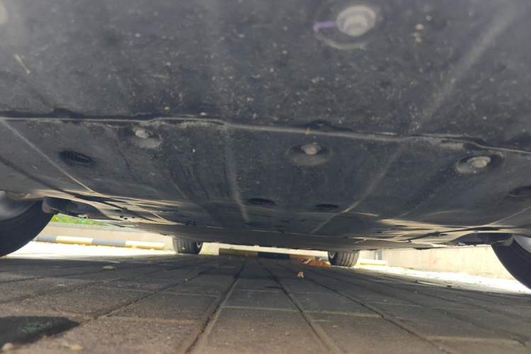 Used XPeng P7 2020 670N Chassis Front