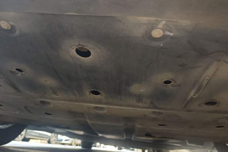 Used XPeng P7 2020 706G Chassis Rear