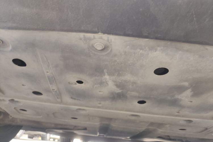Used XPeng P7 2020 670N Chassis Rear