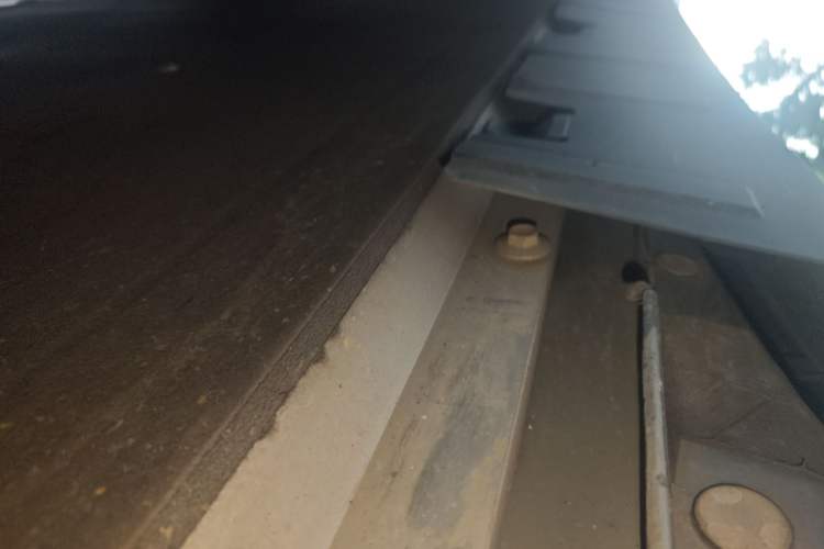 Used XPeng P7 2020 706G Chassis Rear Left